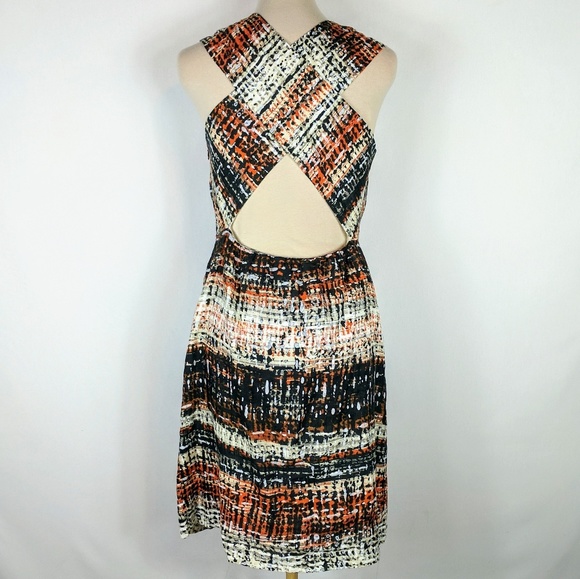 Milly | Cross back linen dress 6 - Picture 2 of 8